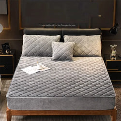 Image of Velvet Comfort Cover