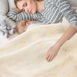 Image of Ari Cream Mink Cashmere