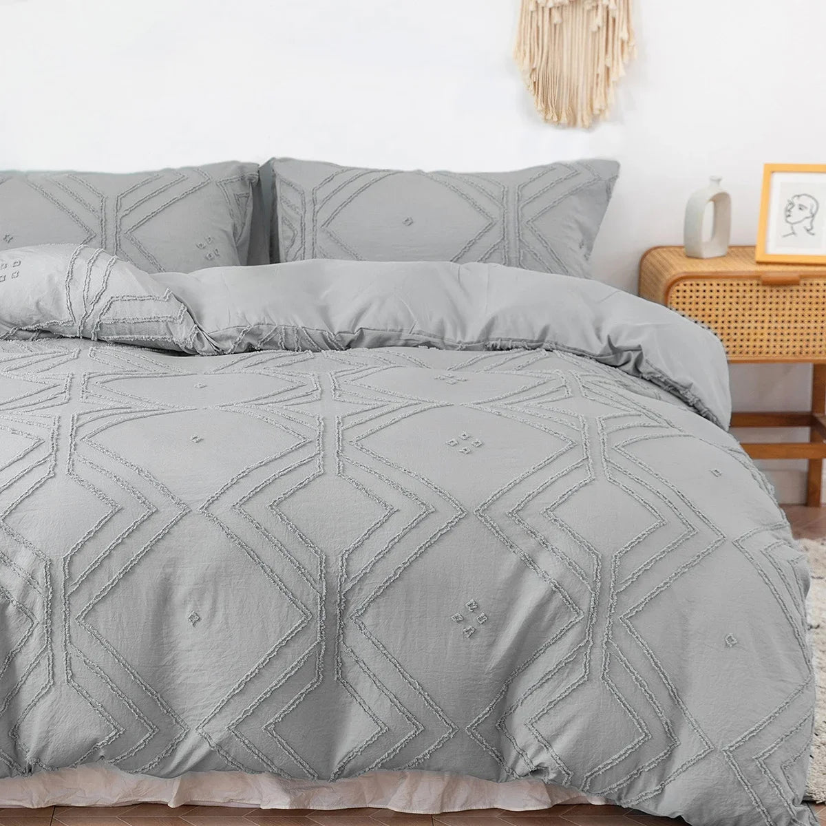 Loom Duvet + FREE PILLOWCASES