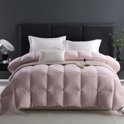Image of Liora Duvet