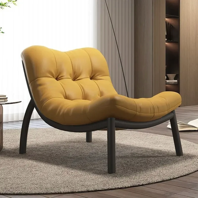 Lumi Leather Chair
